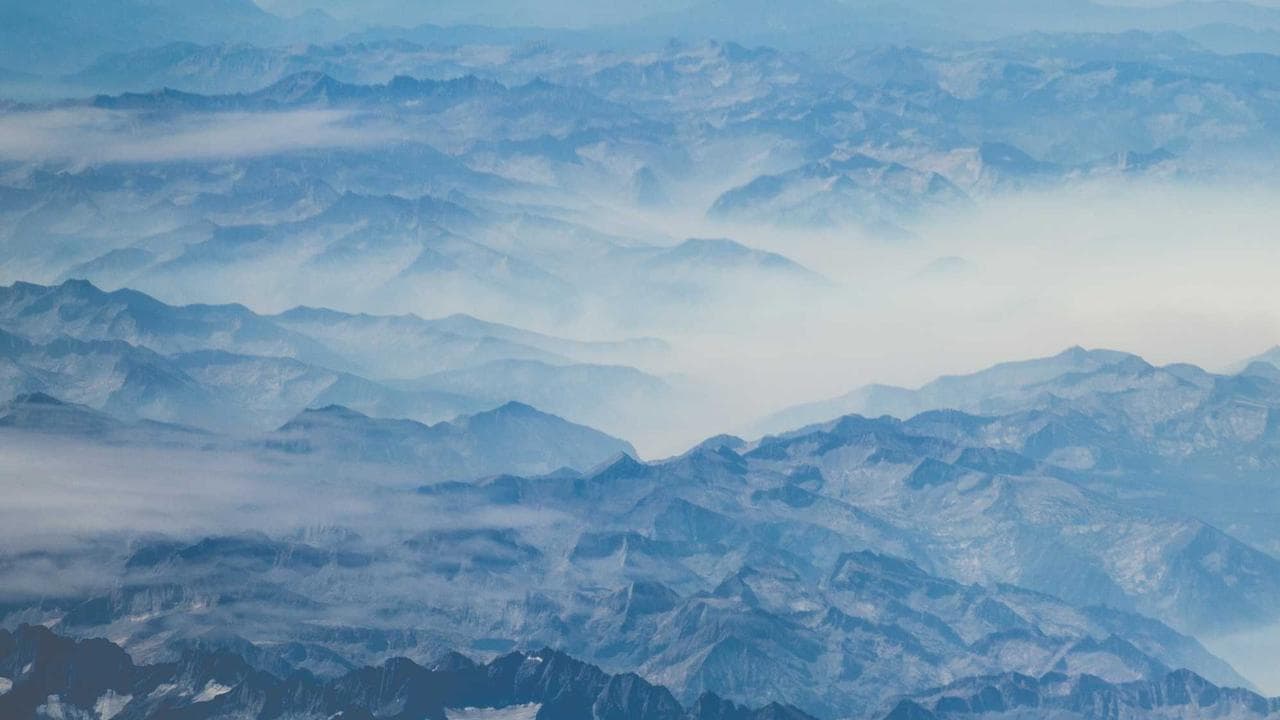 Smart Buys, Smarter Living: Your Ultimate Indian How-To Guide for Laptops, Smart TVs, Wearables & TWS Earbuds